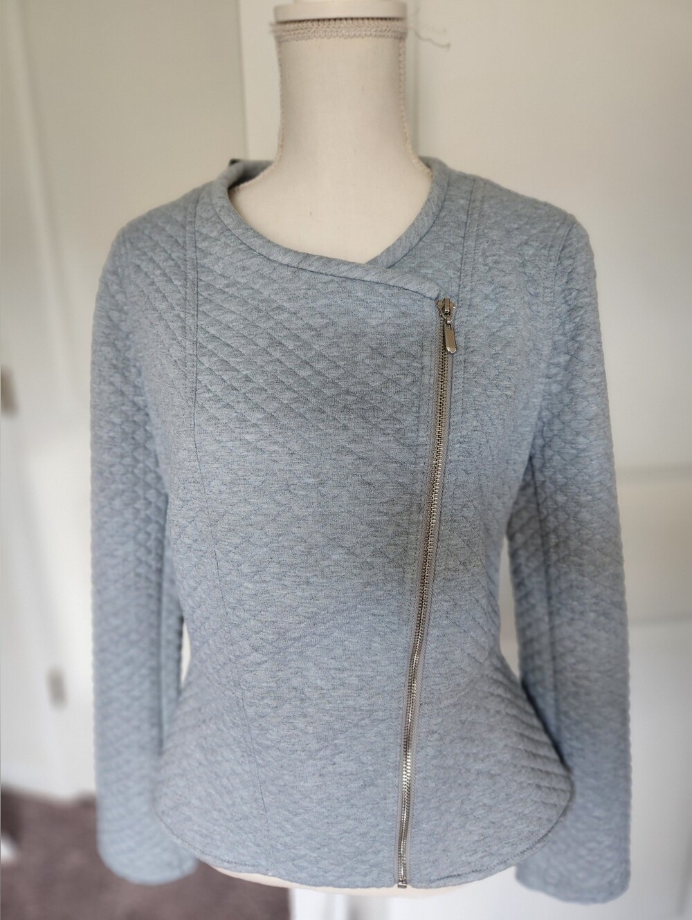 NWT WHBM Grey Quilted Peplum Moto Jacket Size 10